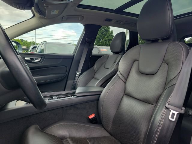 Used 2021 Volvo XC60 T5 Inscription w/ Advanced Package AWD/4WD image 13