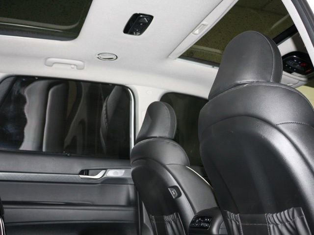 Used 2025 Hyundai Palisade Calligraphy AWD/4WD image 9