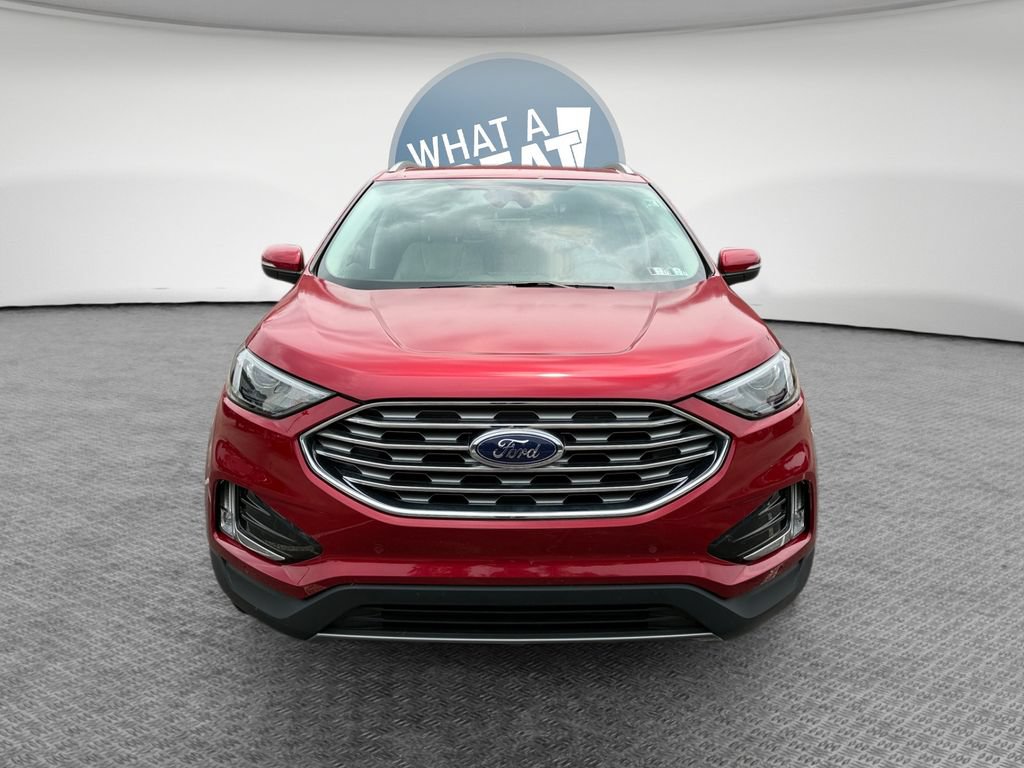 Certified 2022 Ford Edge Titanium AWD/4WD image 9