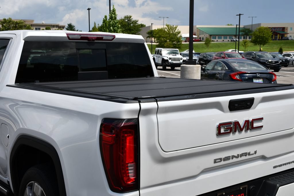 Used 2023 GMC Sierra 1500 Denali w/ Denali Reserve Package AWD/4WD image 12