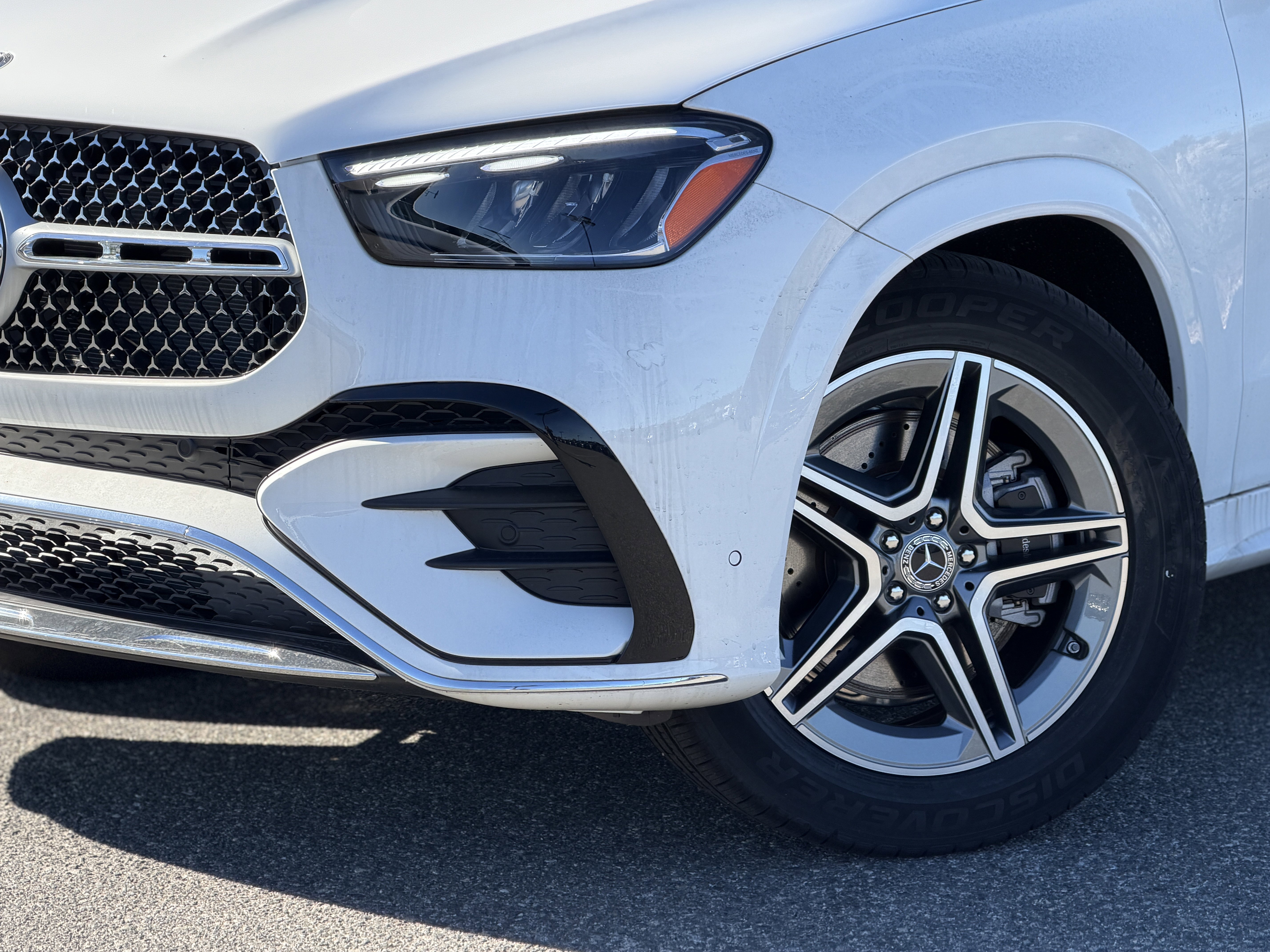 New 2025 Mercedes-Benz GLE 580 4MATIC image 4