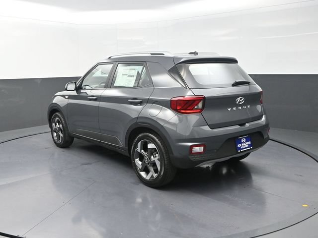New 2026 Hyundai Venue SEL FWD image 6