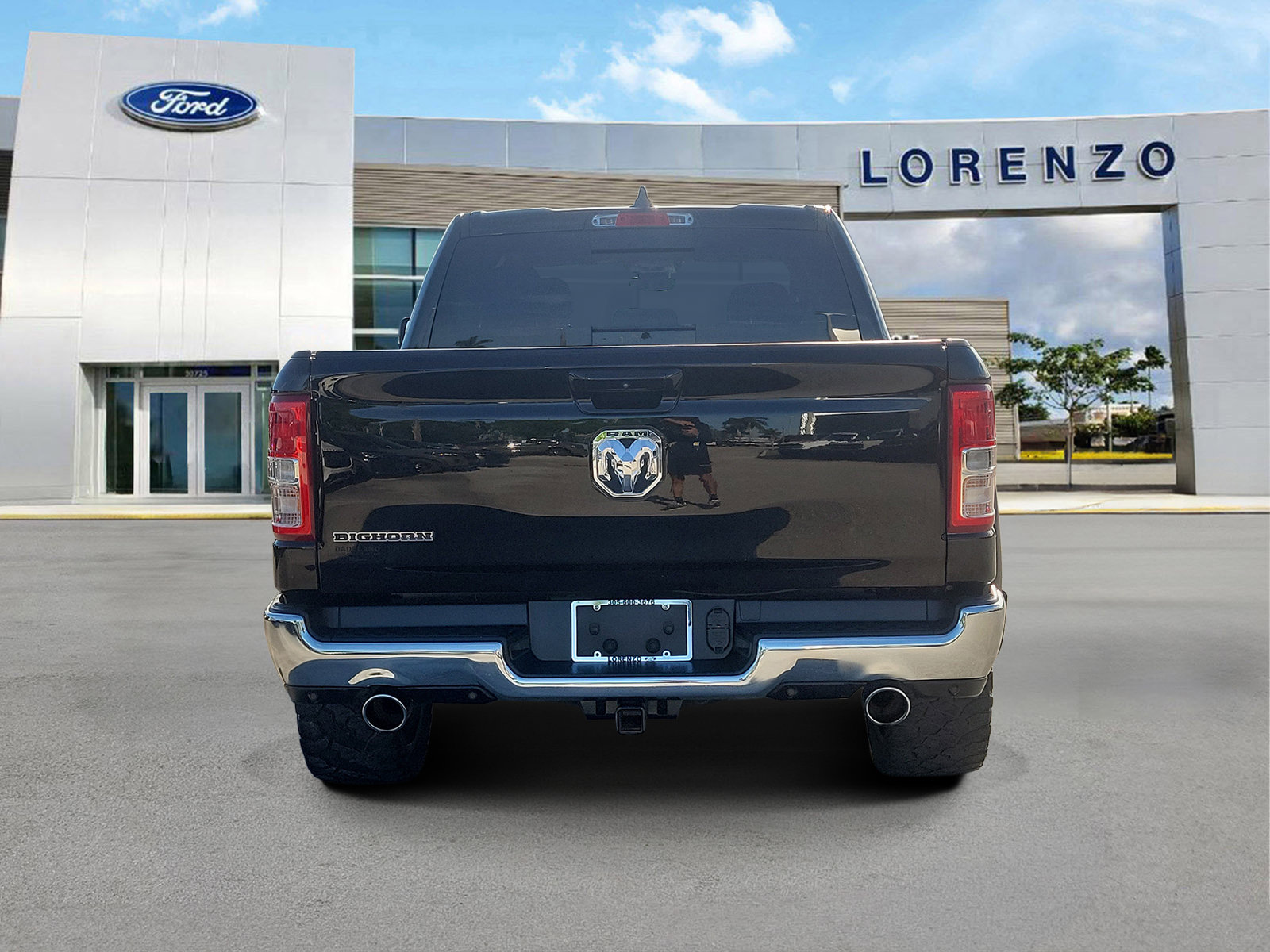 Used 2021 RAM 1500 2WD Crew Cab image 6