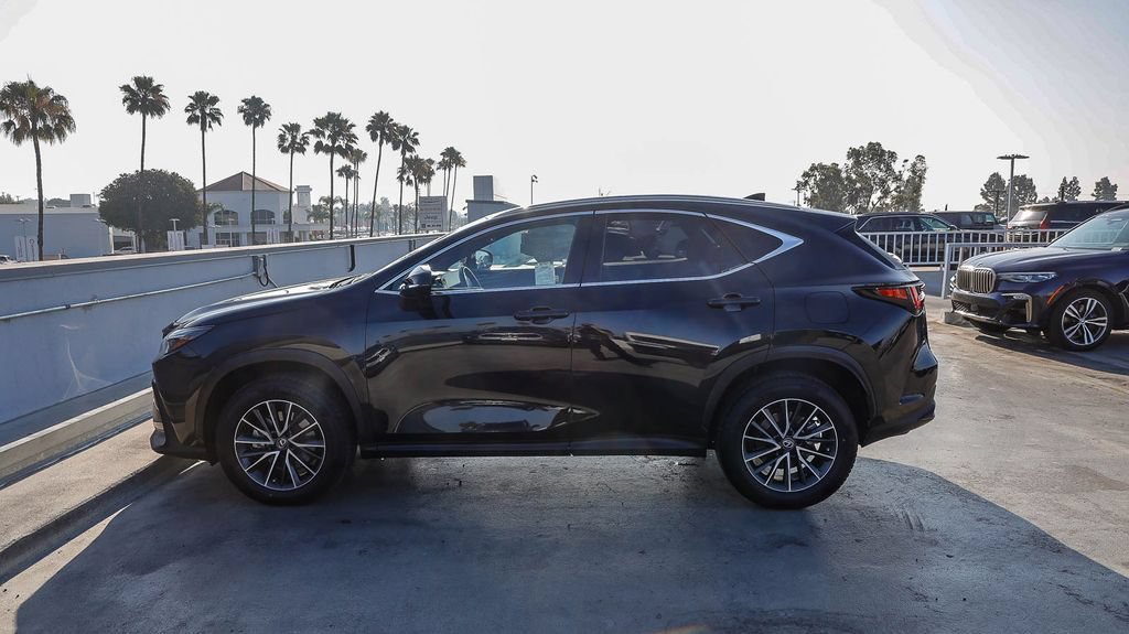 Used 2022 Lexus NX 350h AWD image 14