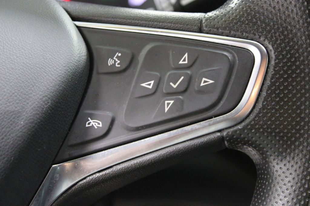 Used 2024 Chevrolet Malibu LT image 35