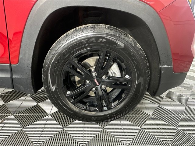 Used 2023 GMC Terrain AT4 w/ Tech Package image 4