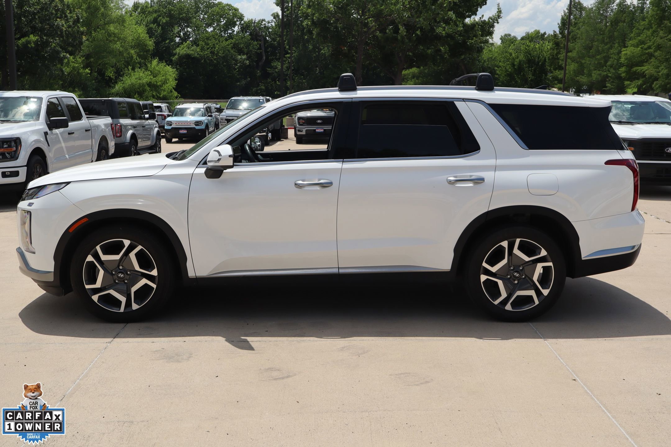 Used 2024 Hyundai Palisade Limited AWD/4WD image 7