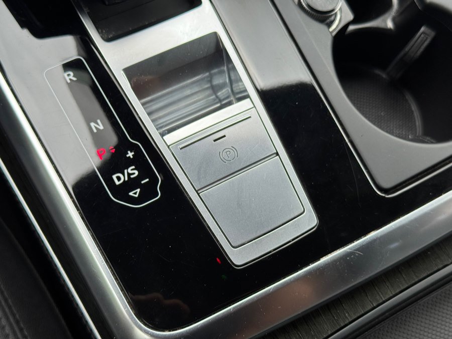 Used 2021 Audi Q7 3.0T Prestige w/ Prestige Package AWD/4WD image 73