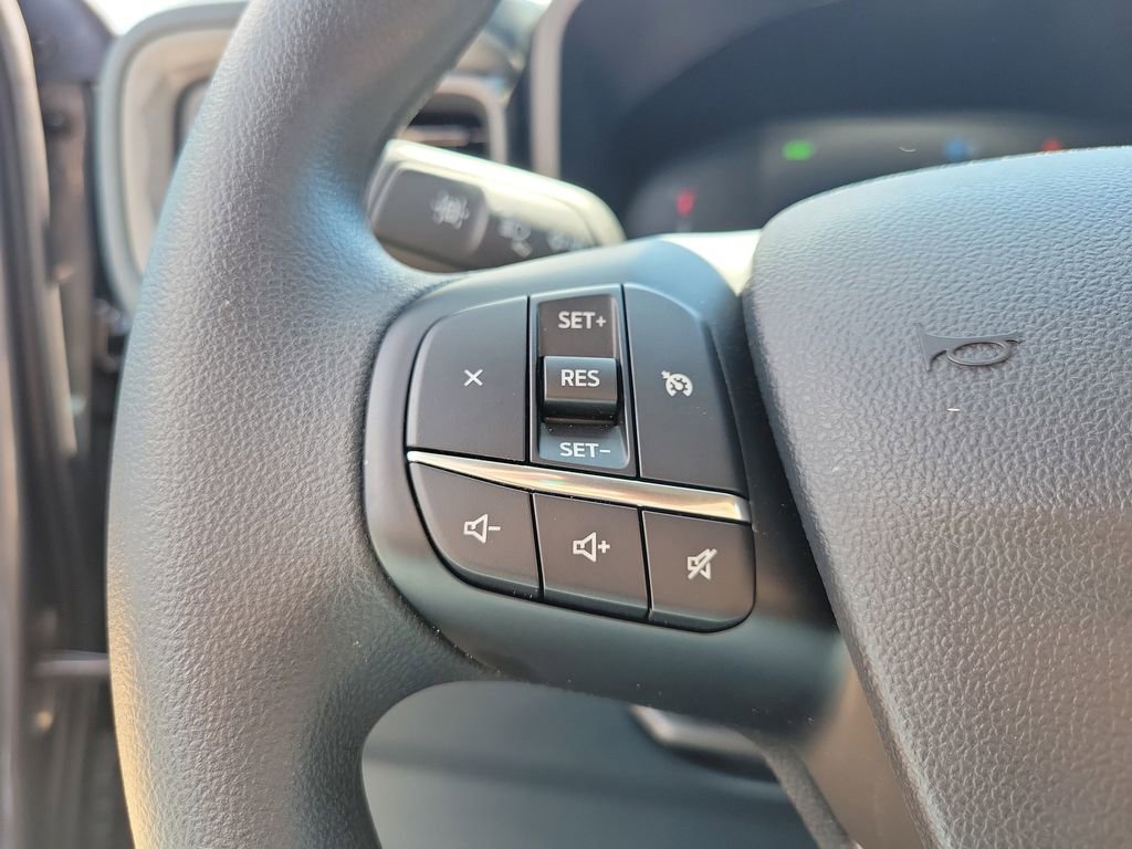 Used 2025 Ford Maverick XL image 18