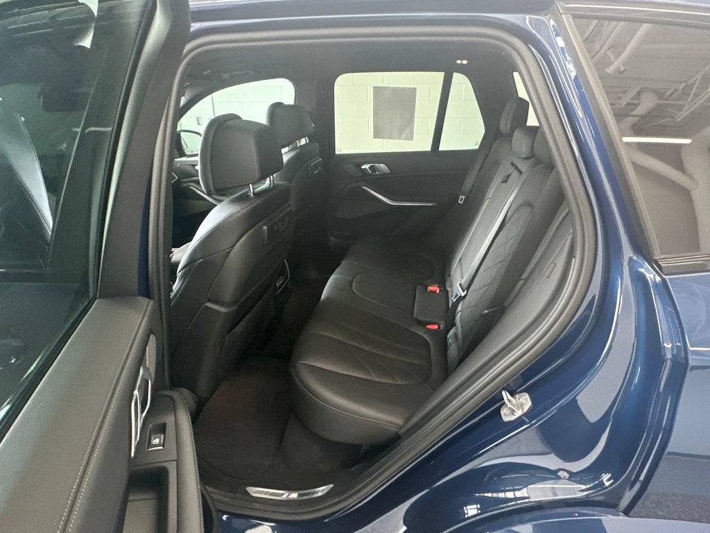 Used 2023 BMW X5 M50i w/ Climate Comfort Package AWD/4WD image 10