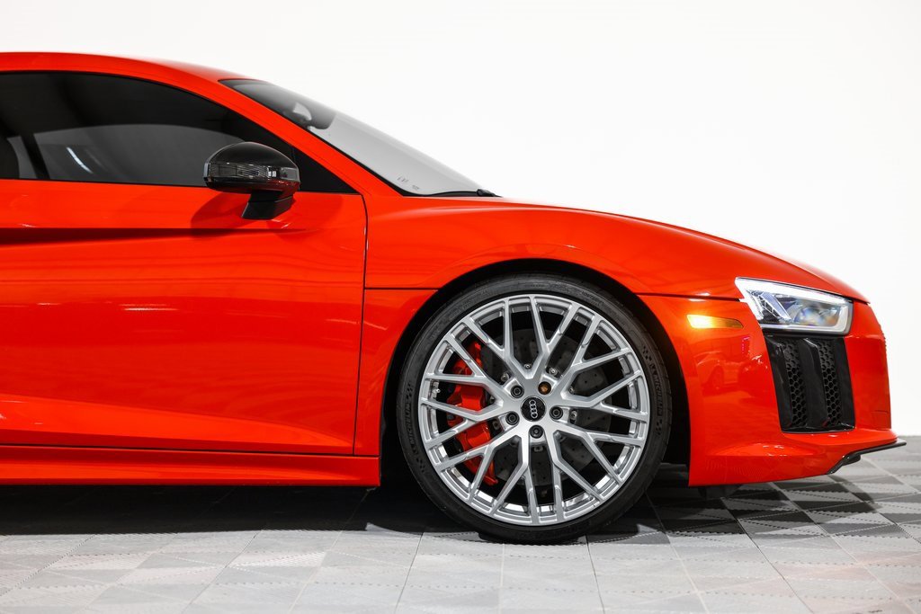 Used 2017 Audi R8 V10 plus image 3