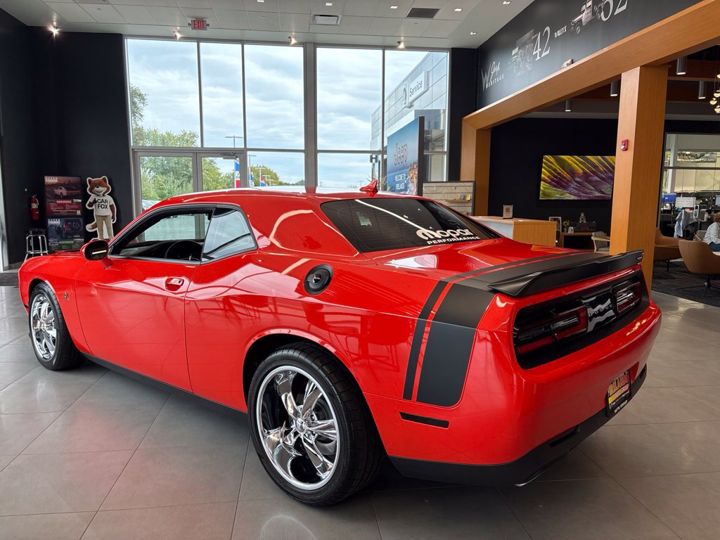 Used 2021 Dodge Challenger R/T Scat Pack w/ Scat Pack Stripe RWD image 3