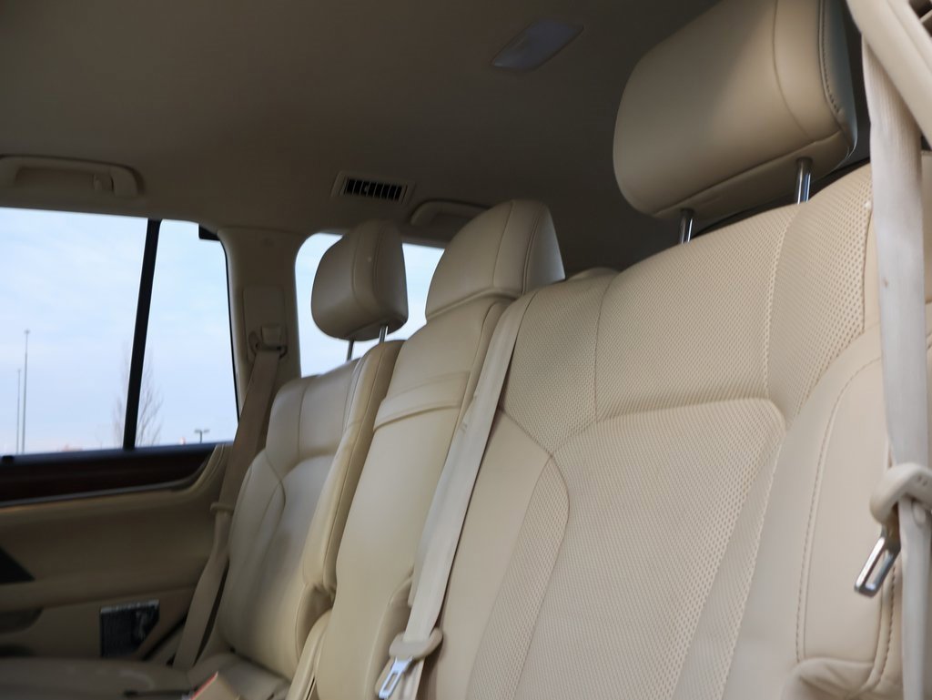 Used 2019 Lexus LX 570 570 image 12