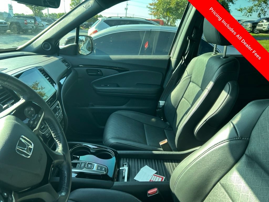 Used 2022 Honda Passport Elite image 11