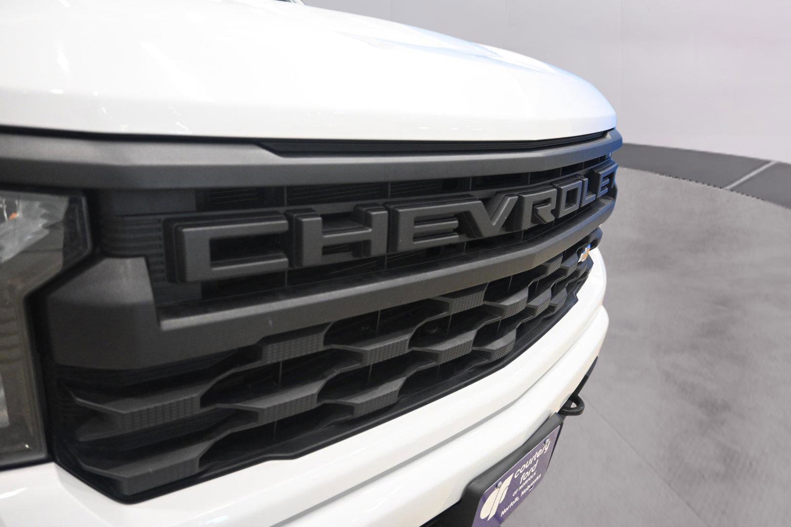 Used 2022 Chevrolet Silverado 1500 Custom image 31