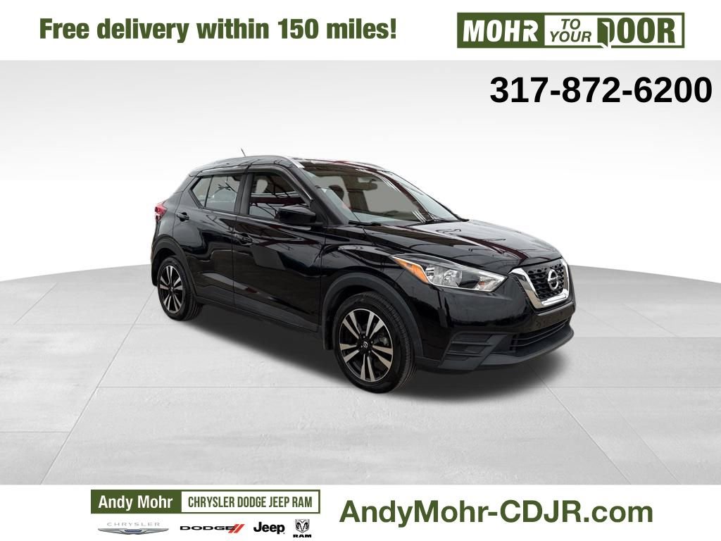 Used 2019 Nissan Kicks SV image 1
