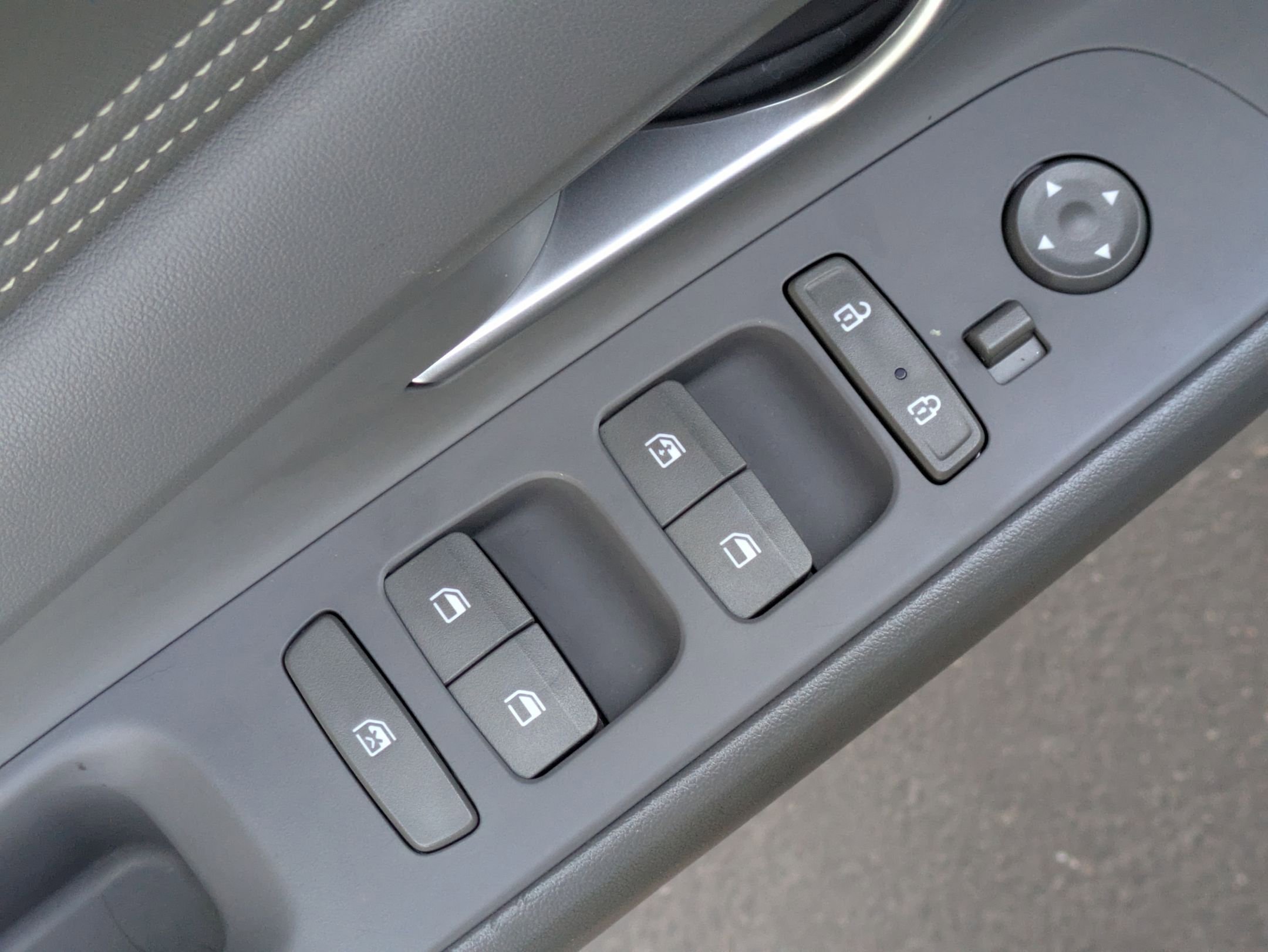 Certified 2023 Hyundai Elantra SEL w/ Convenience Package image 15