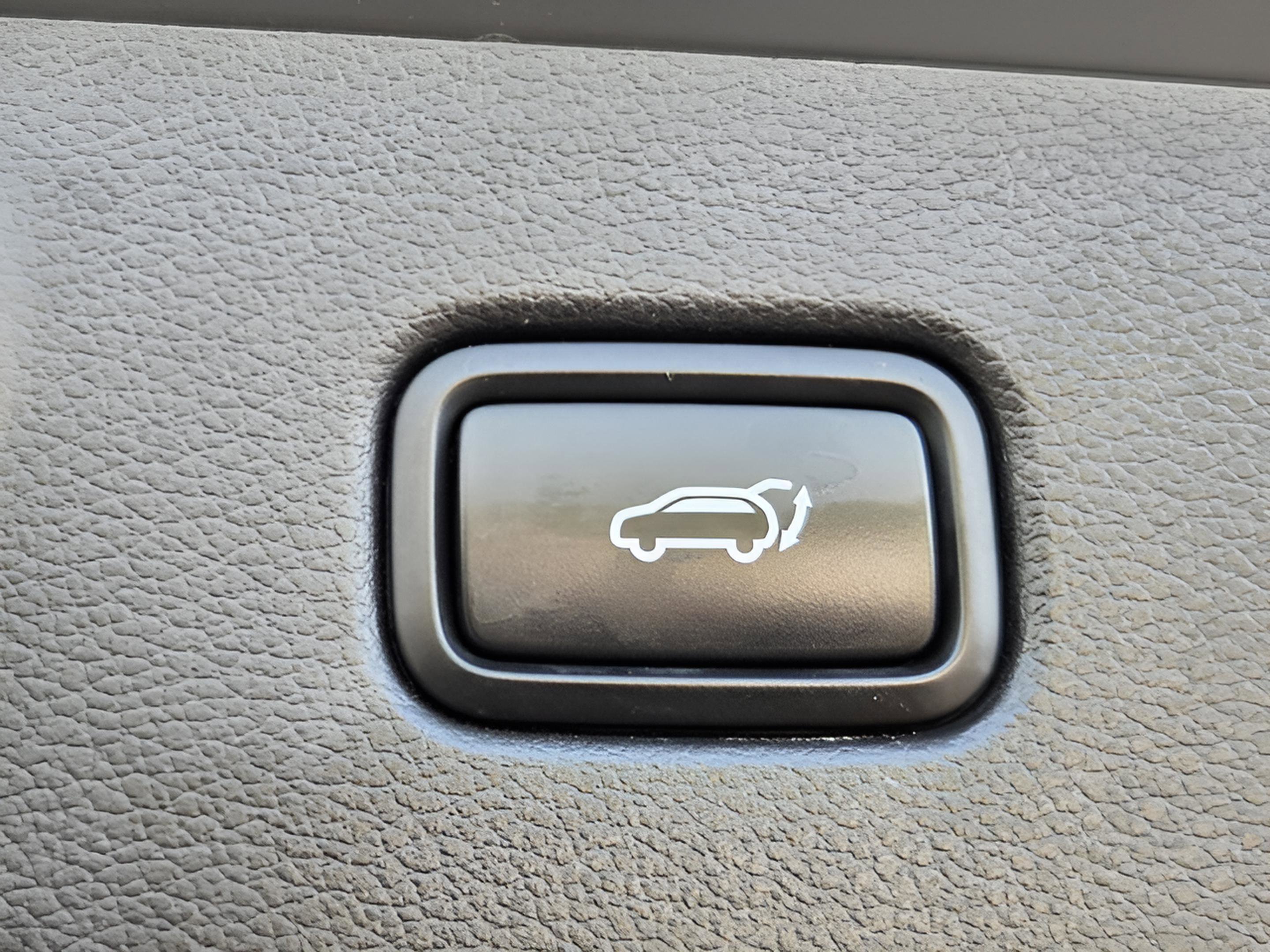 Used 2024 Hyundai Palisade Calligraphy image 23