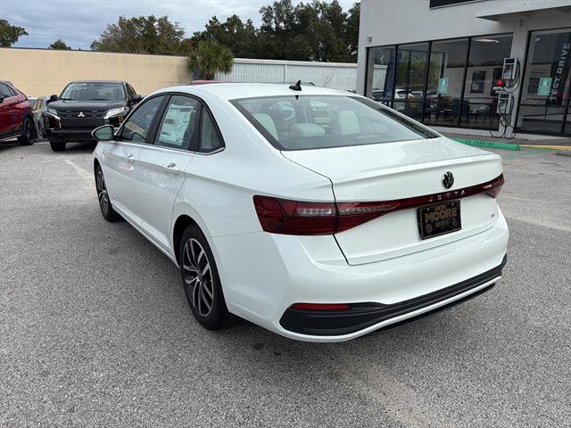 New 2026 Volkswagen Jetta SE image 4