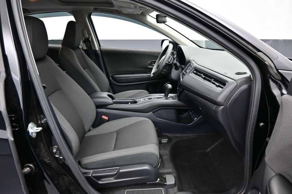 Certified 2022 Honda HR-V EX image 34