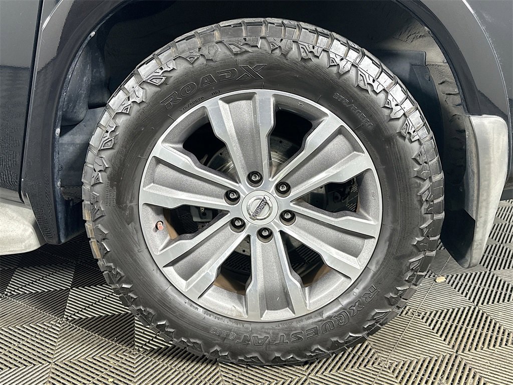 Used 2015 Nissan Armada SL image 34