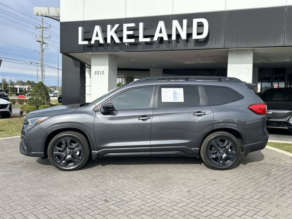 Certified 2024 Subaru Ascent Onyx Edition image 3