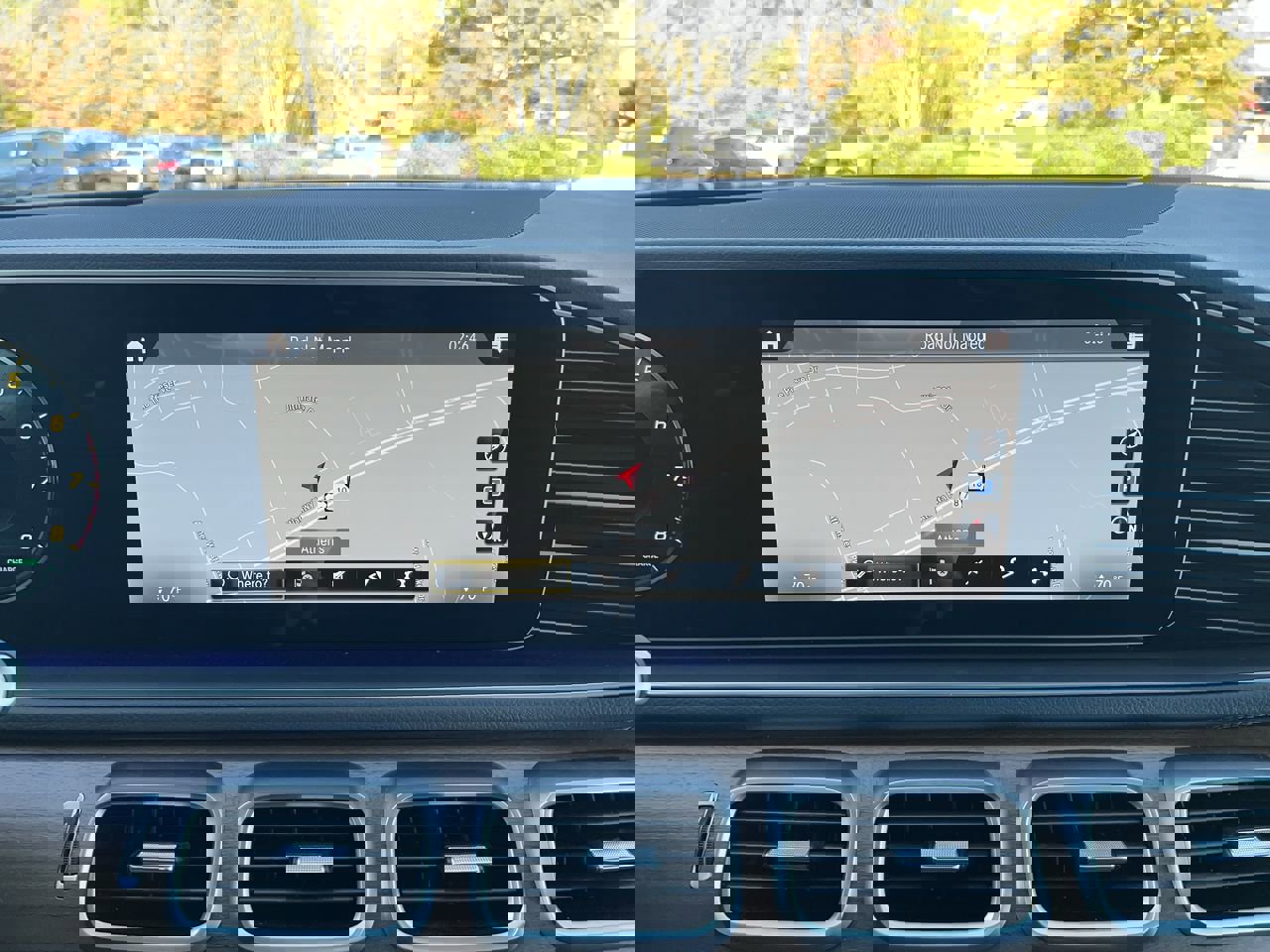 Used 2023 Mercedes-Benz GLS 450 4MATIC image 26