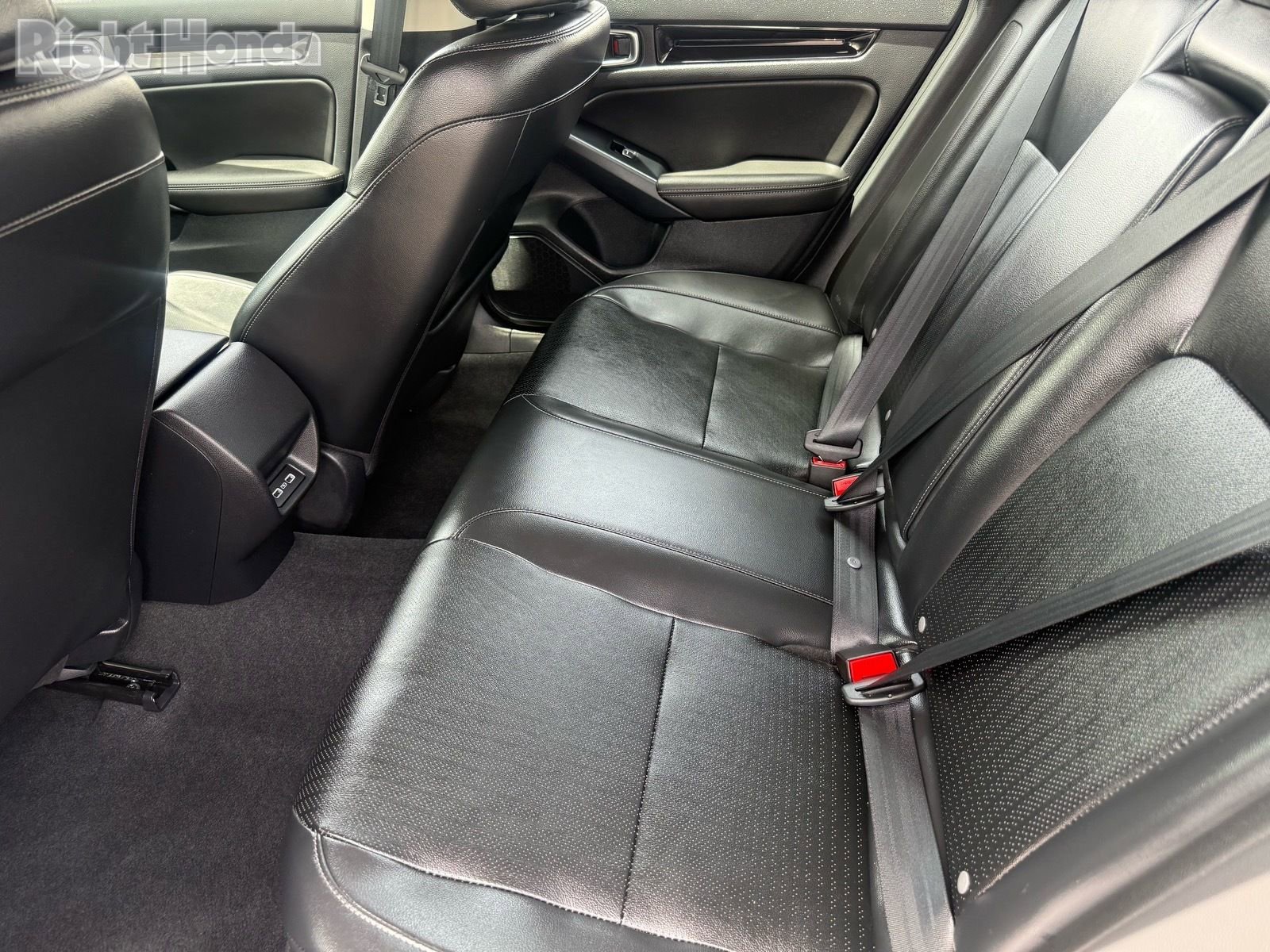 Certified 2024 Honda Civic Touring image 28