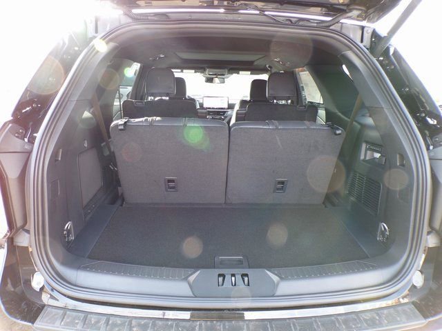 New 2026 Ford Explorer ST w/ Sun And Sound Package image 7