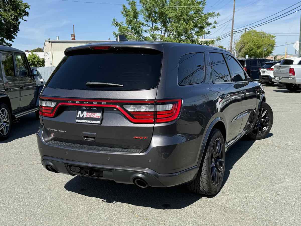 Used 2018 Dodge Durango SRT w/ Technology Group image 9