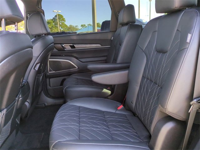 Used 2023 Kia Telluride EX X-Line image 14