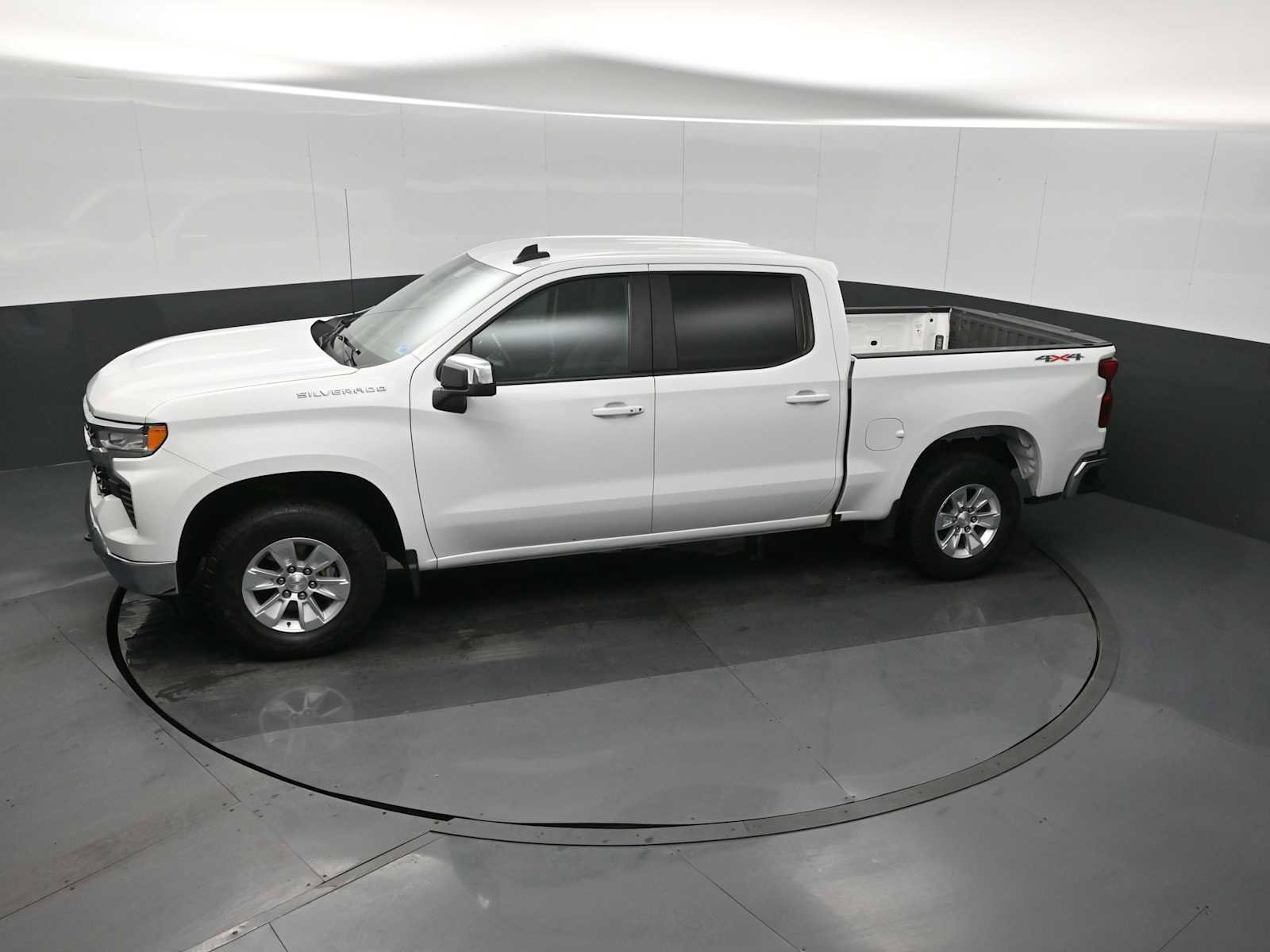 Used 2023 Chevrolet Silverado 1500 LT w/ Work Truck Package image 13