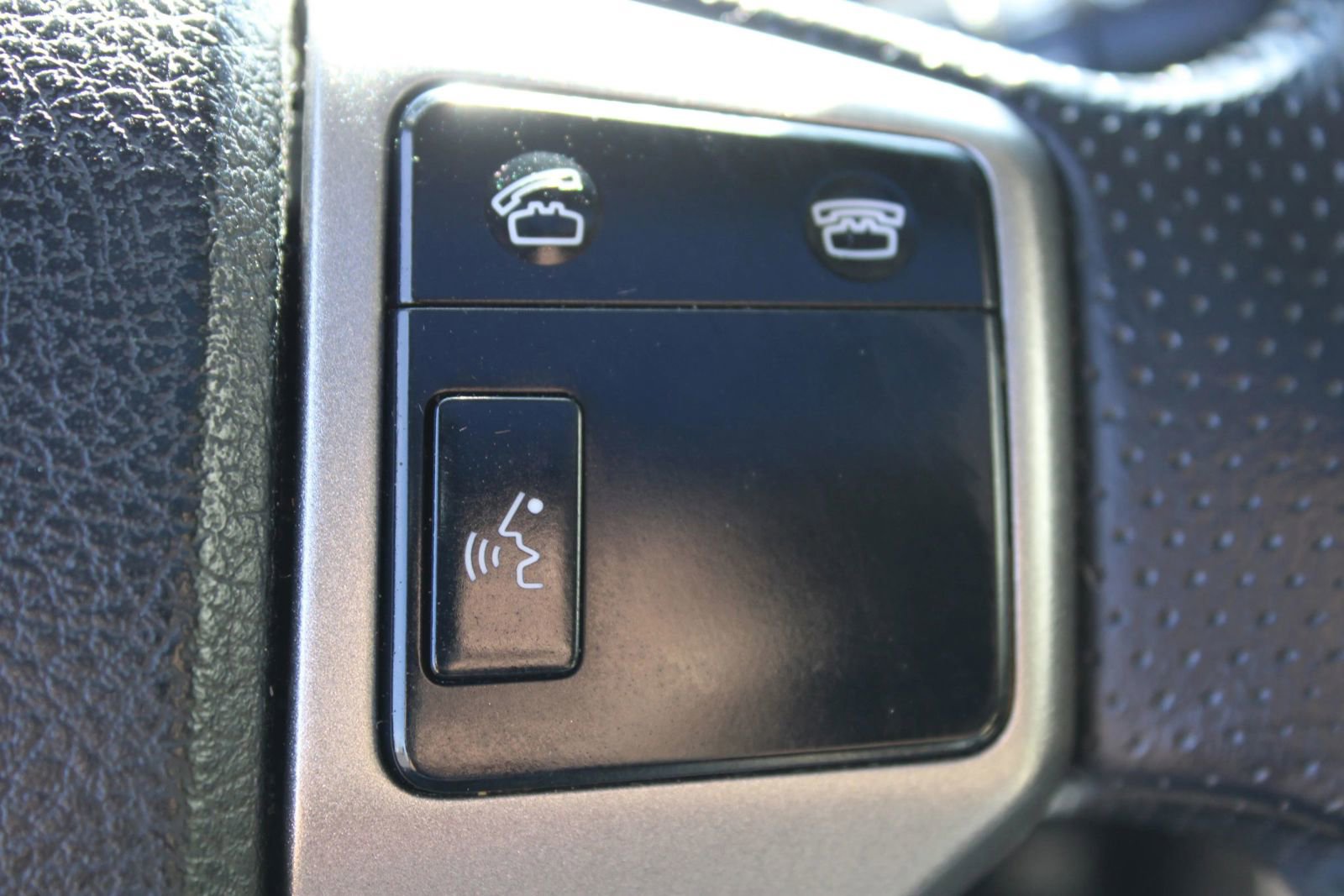 Used 2010 Toyota 4Runner Limited image 24