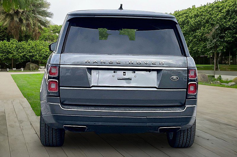 Used 2018 Land Rover Range Rover image 4