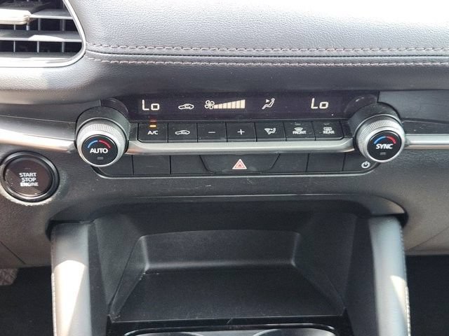 Used 2025 MAZDA MAZDA3 s Sport FWD image 18