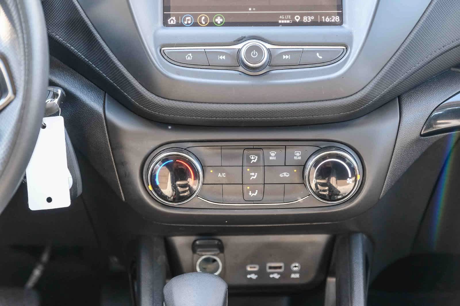 Used 2023 Chevrolet TrailBlazer LS FWD image 15