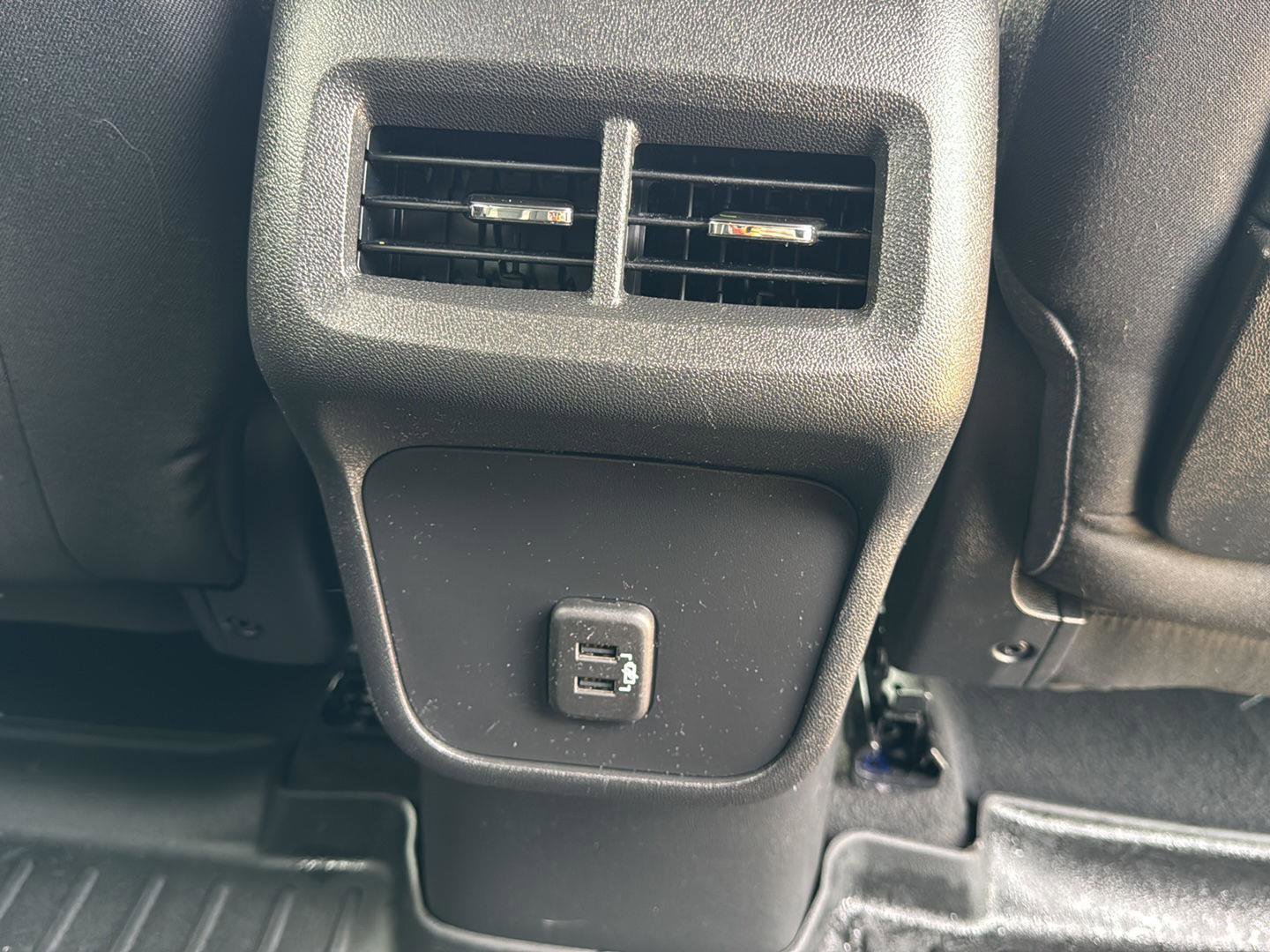 Used 2021 GMC Terrain SLE w/ Driver Convenience Package AWD/4WD image 23