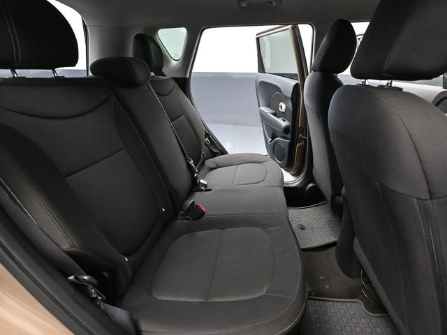 Used 2016 Kia Soul Base image 35