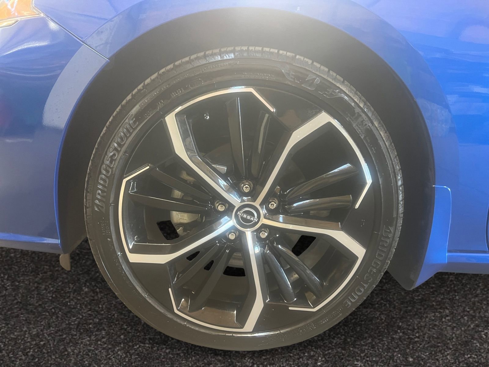 Used 2025 Nissan Altima 2.5 SR FWD image 14