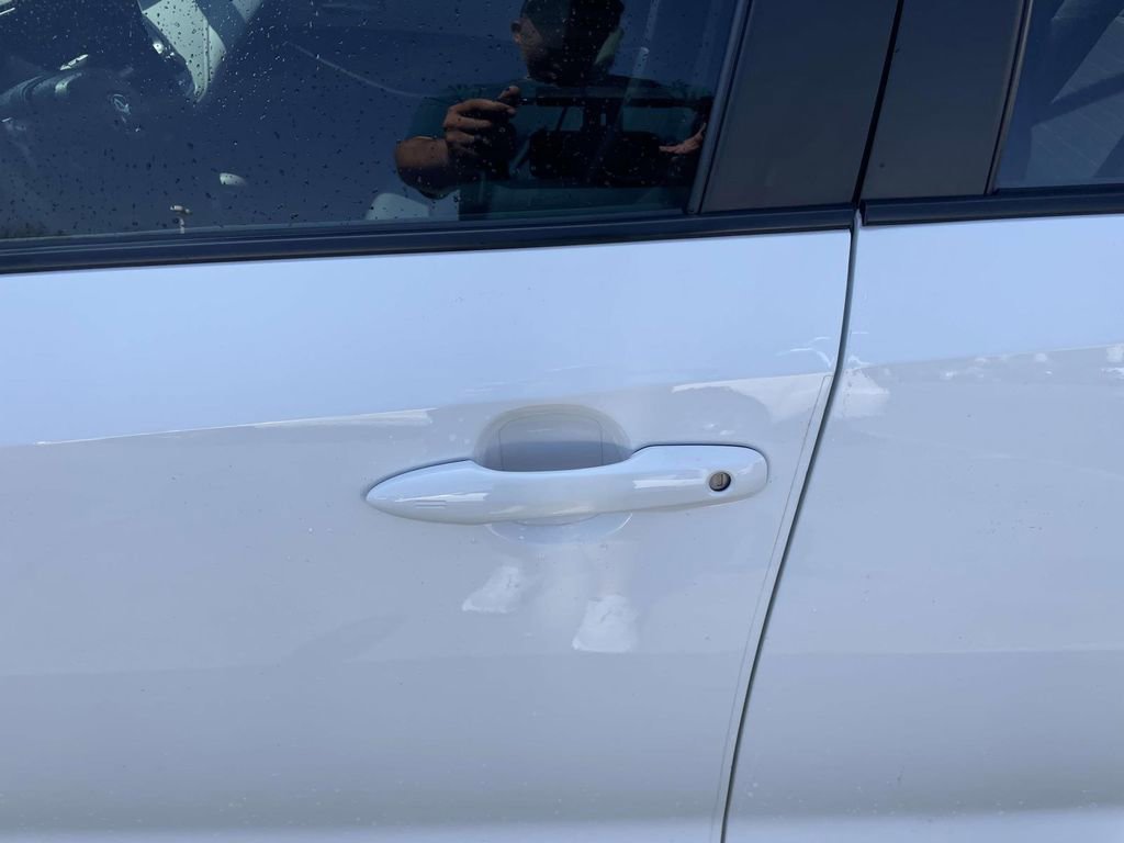 Used 2025 Toyota Corolla SE image 21