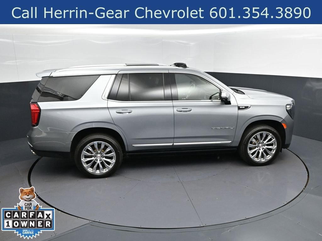 Used 2024 GMC Yukon Denali w/ LPO, Floor Liner Package image 38