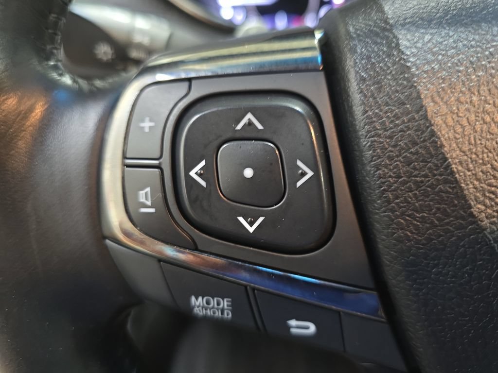 Used 2018 Toyota Avalon Touring w/ Carpet Mat Package FWD image 17