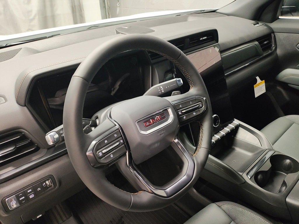 New 2026 GMC Terrain AT4 w/ Convenience Package III image 24