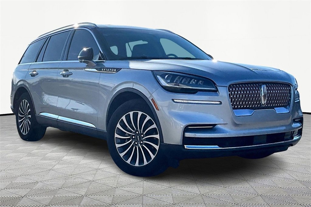 Used 2023 Lincoln Aviator Reserve image 10