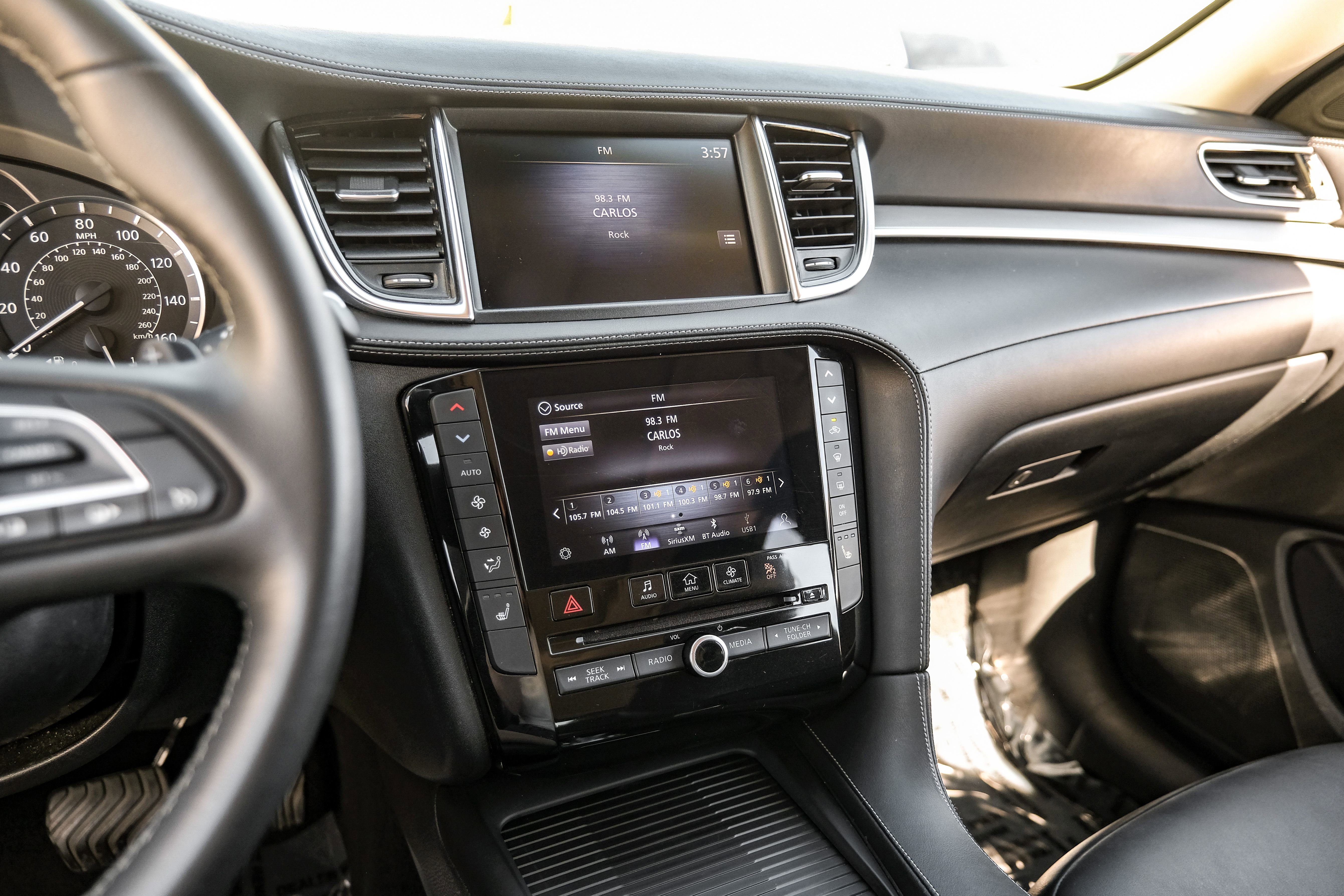 Used 2020 INFINITI QX50 Luxe image 28