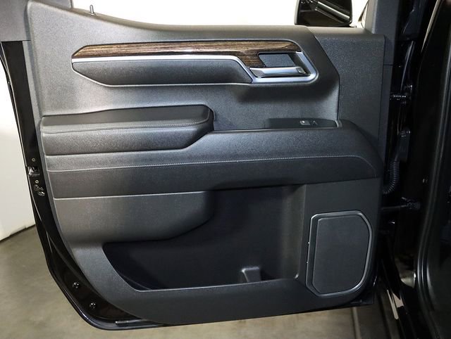 Used 2023 GMC Sierra 1500 Elevation image 28