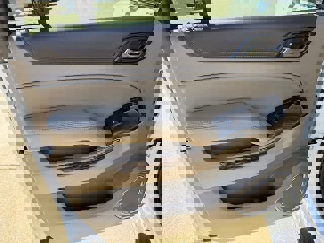 Used 2019 GMC Yukon XL SLT image 14