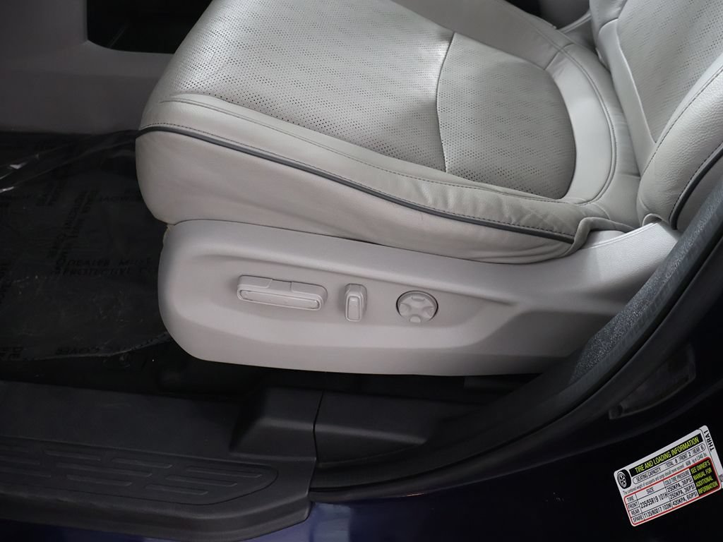 Used 2023 Honda Odyssey Elite image 33