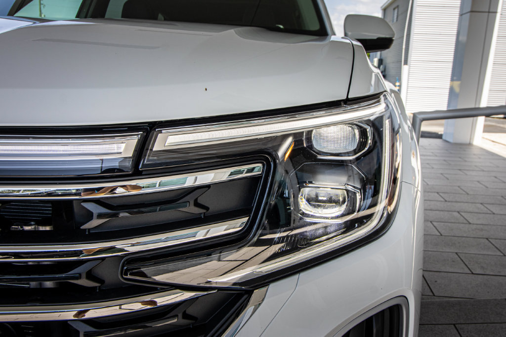 New 2026 Volkswagen Atlas SE FWD image 5