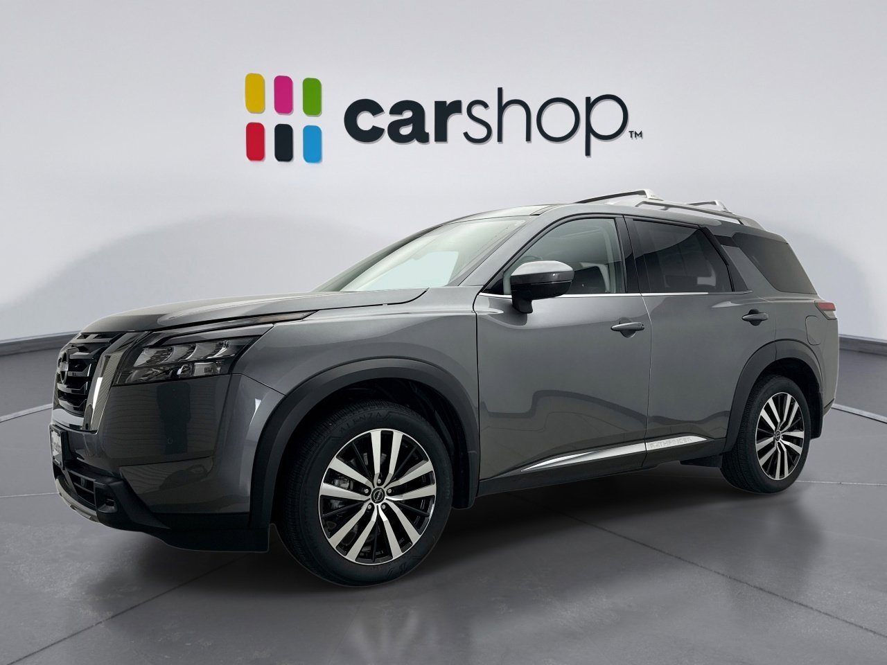 Used 2025 Nissan Pathfinder Platinum w/ Cargo Package